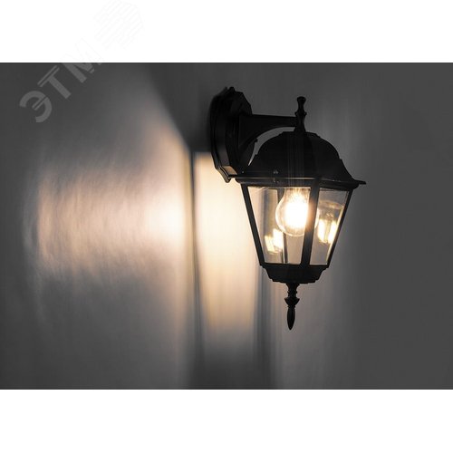 Светильник 4202 100W 230 В E27 215х185х405мм черный 2