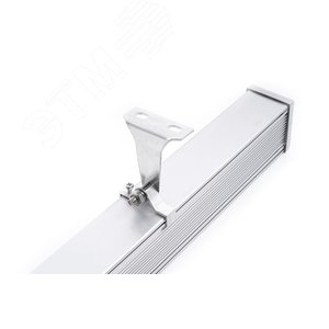 Светильник светодиодный ДБУ-18w 2700К 1400Лм IP65 линейный 3